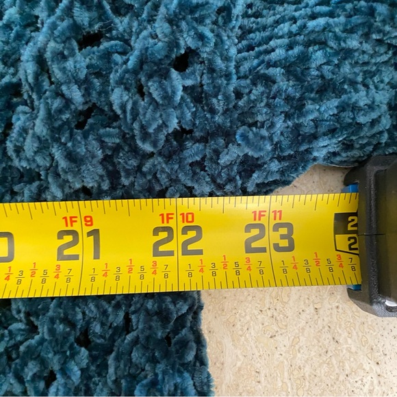 🦚HOST PICK🦚 NWT Cocobleu Green Chenille Sweater - Picture 10 of 13